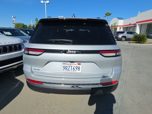 Used 2024 Jeep Grand Cherokee Limited 4xe image 5