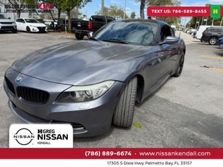 Used 2011 BMW Z4 sDrive35i video 1