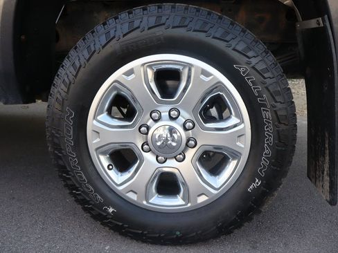 Used 2014 RAM 3500 Laramie AWD/4WD image 41