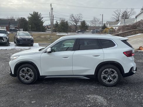 Used 2023 BMW X1 xDrive28i w/ Convenience Package image 3