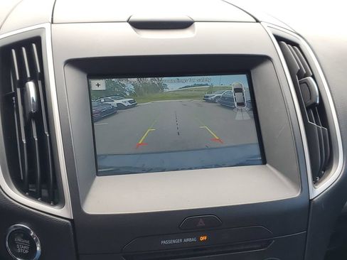Used 2016 Ford Edge SEL w/ Equipment Group 201A AWD/4WD image 23