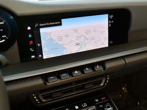 Used 2022 Porsche 911 Carrera 4S image 13