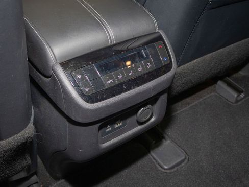 Used 2023 INFINITI QX60 Luxe w/ Cargo Package AWD/4WD image 18