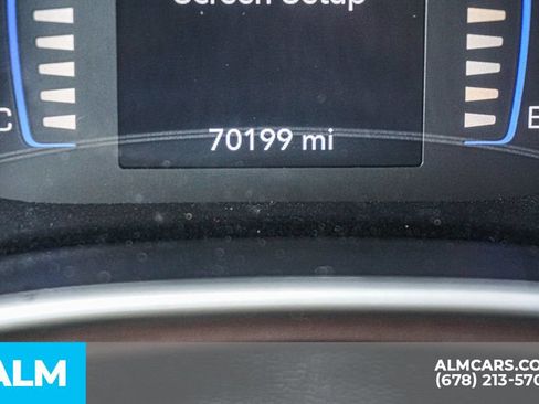 Used 2022 Chrysler Voyager LX FWD image 56