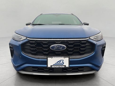 Certified 2023 Ford Escape ST-Line w/ Tech Pack #1 image 4