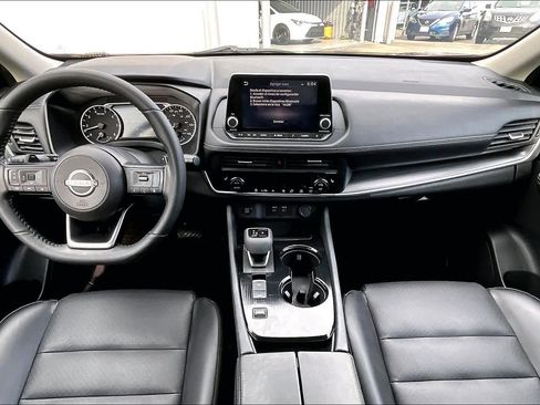 Certified 2024 Nissan Rogue SV w/ SV Premium Package FWD image 14