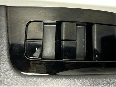 Used 2019 Tesla Model 3 Long Range image 36