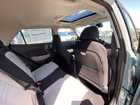 New 2026 Hyundai Venue SEL FWD image 34