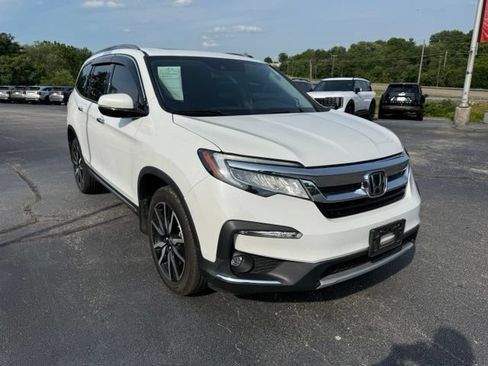 Used 2022 Honda Pilot Touring image 3