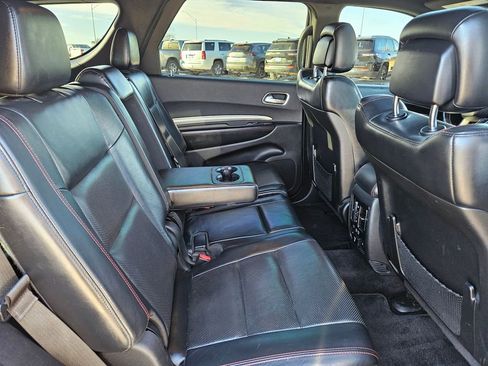 Used 2017 Dodge Durango R/T w/ Technology Group image 32