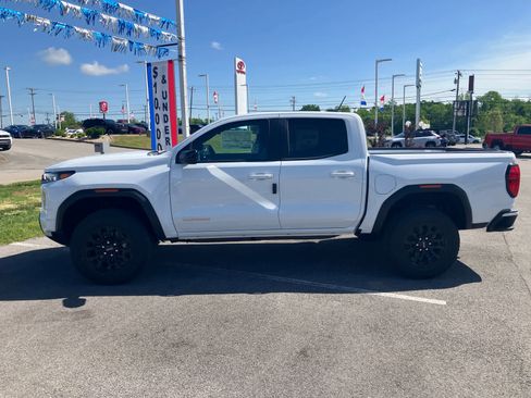 New 2026 GMC Canyon Elevation RWD image 4