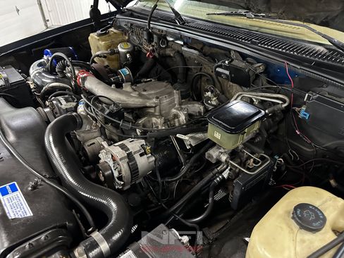 Used 1993 Chevrolet Silverado 3500 4x4 Extended Cab image 44