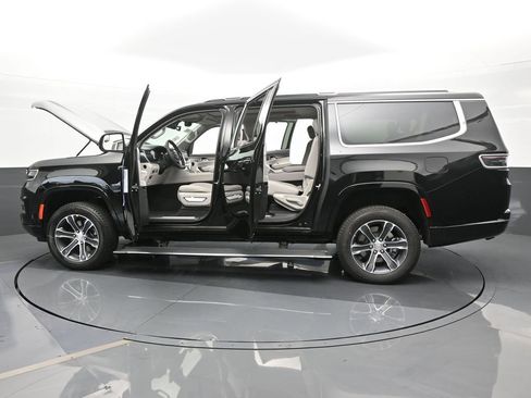 Used 2024 Jeep Grand Wagoneer L 4WD image 77