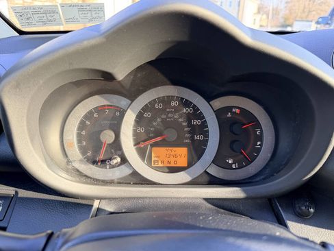 Used 2010 Toyota RAV4 Sport image 7