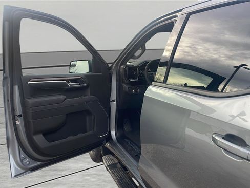 New 2026 GMC Sierra 1500 Elevation image 14