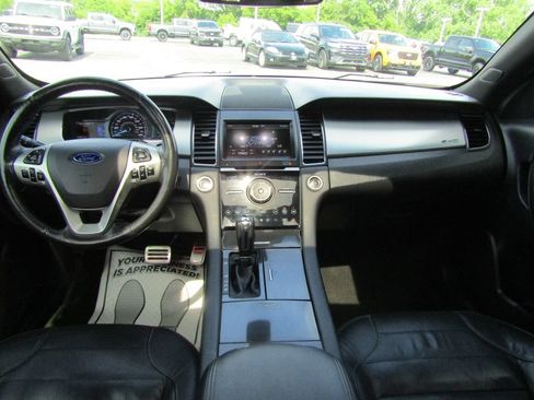 Used 2015 Ford Taurus SHO w/ Equipment Group 401A AWD/4WD image 15