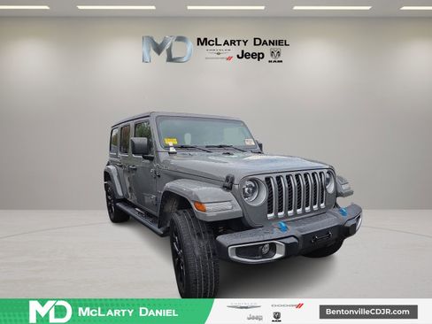 Used 2023 Jeep Wrangler Unlimited Sahara image 1