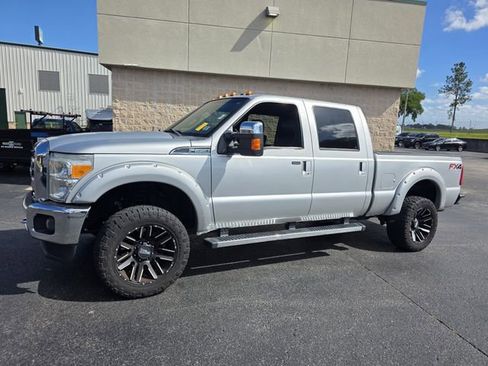 Used 2014 Ford F350 Lariat image 9