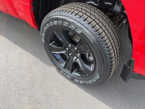 Certified 2023 RAM 1500 Big Horn AWD/4WD image 8