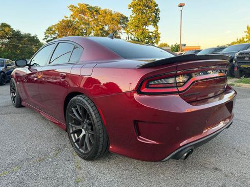 Used 2018 Dodge Charger R/T Scat Pack w/ Dynamics Package RWD image 11