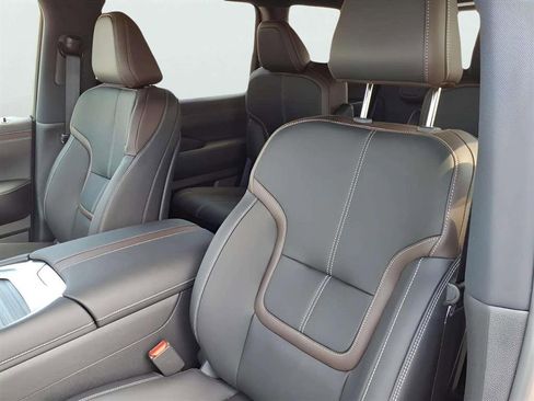 New 2026 Nissan Armada SL w/ Captain's Chari Seat Package image 13