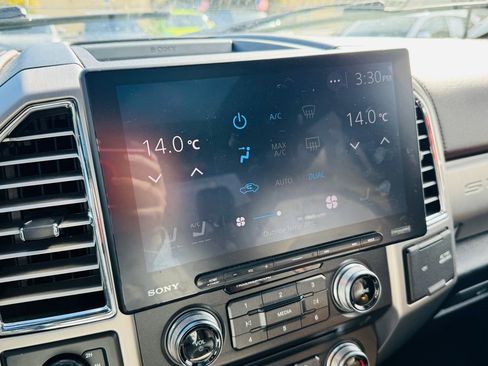 Used 2017 Ford F350 Platinum w/ Platinum Ultimate Package image 25