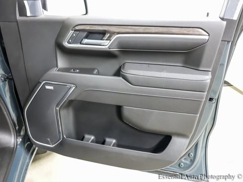 New 2026 Chevrolet Silverado 1500 LTZ w/ LTZ Premium Package image 24