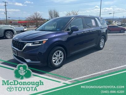 Used 2023 Kia Carnival LX