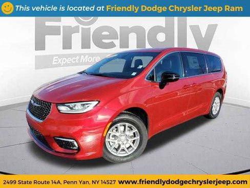 New 2026 Chrysler Pacifica Select image 1