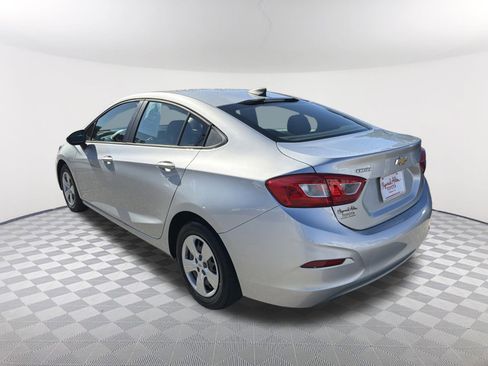 Used 2017 Chevrolet Cruze LS image 11