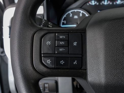 Used 2023 Ford F350 XL AWD/4WD image 15