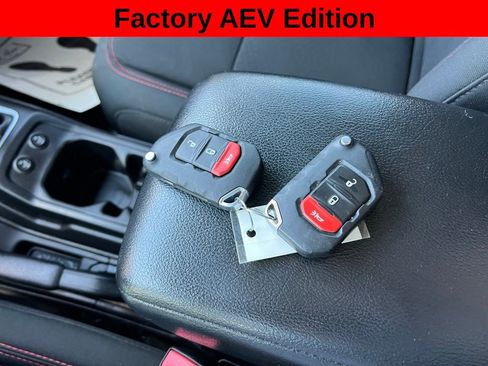 Used 2021 Jeep Wrangler Unlimited Rubicon AWD/4WD image 45