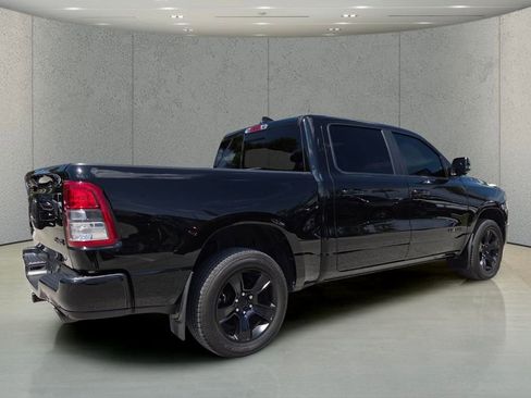 Used 2023 RAM 1500 Big Horn AWD/4WD image 3