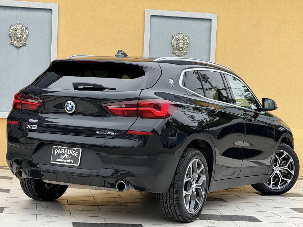 Used 2023 BMW X2 xDrive28i w/ Convenience Package AWD/4WD image 4