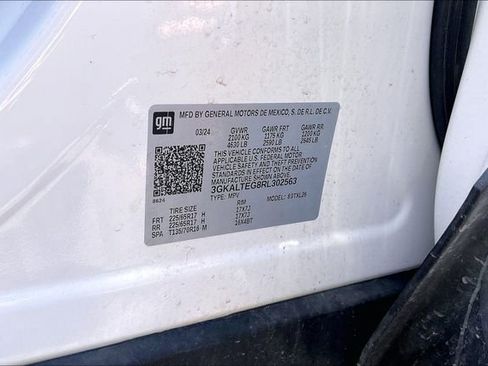 Used 2024 GMC Terrain SLE w/ Driver Convenience Package AWD/4WD image 36