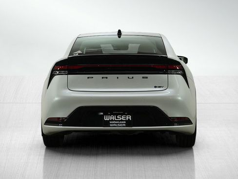 Used 2026 Toyota Prius AWD image 4