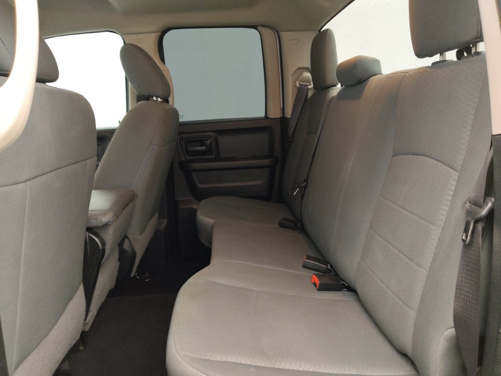 Used 2017 RAM 1500 Express RWD image 18