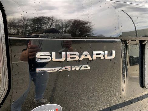 Used 2018 Subaru Forester 2.5i Premium w/ All-Weather Package AWD/4WD image 33