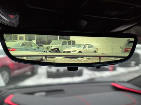 Used 2025 Chevrolet Corvette Stingray Preferred Cpe w/ Z51 Performance Package image 25