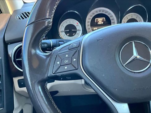 Used 2015 Mercedes-Benz GLK 350 4MATIC image 23