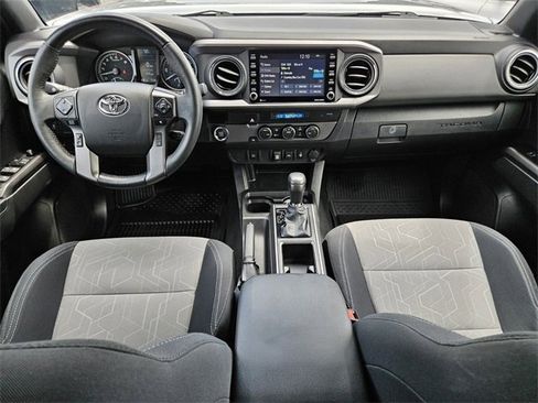 Used 2023 Toyota Tacoma TRD Sport image 5