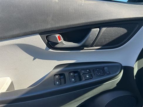 Used 2023 Hyundai Kona SEL w/ Cargo Package image 15