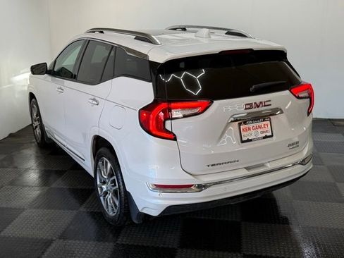 Used 2023 GMC Terrain Denali image 8