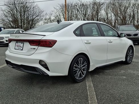 Used 2023 Kia Forte GT-Line image 6