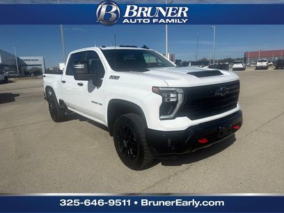 New 2026 Chevrolet Silverado 2500 LT w/ Trail Boss Package