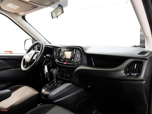 Used 2022 RAM ProMaster City Tradesman w/ Window Group 04 image 9