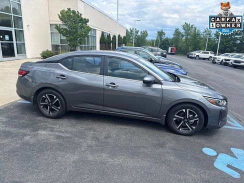 Used 2025 Nissan Sentra SV w/ All-Weather Package FWD image 3