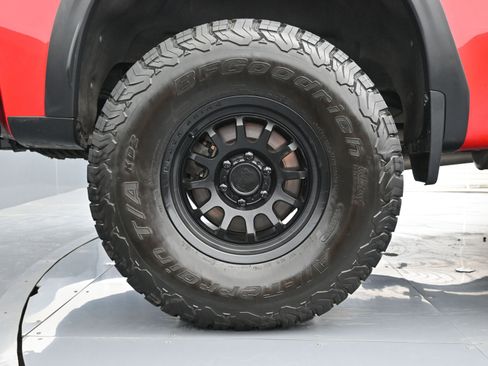 Used 2021 Chevrolet Silverado 1500 RST w/ Texas Edition Plus image 18