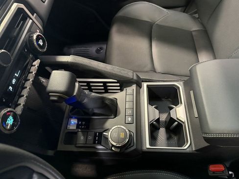 Used 2025 Toyota 4Runner Limited w/ Tow Technology Package image 76