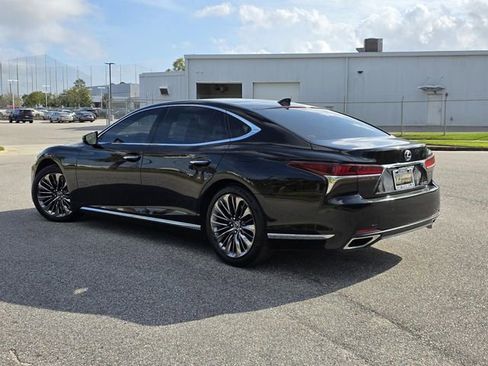Used 2019 Lexus LS 500 w/ Luxury Package image 4